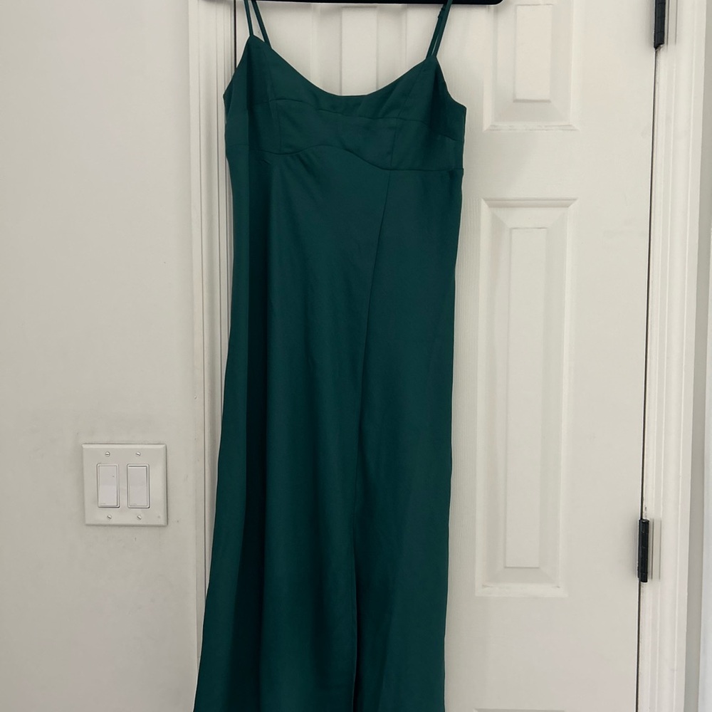 Elegant Green Spaghetti Strap Dress